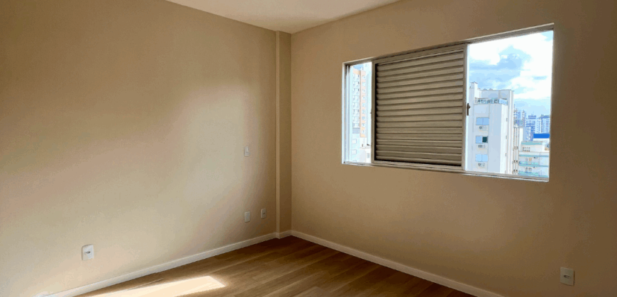 Apartamento no Ed. Trevisan