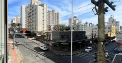 Apartamento no Ed. Santa Marta
