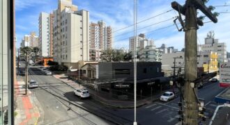 Apartamento no Ed. Santa Marta