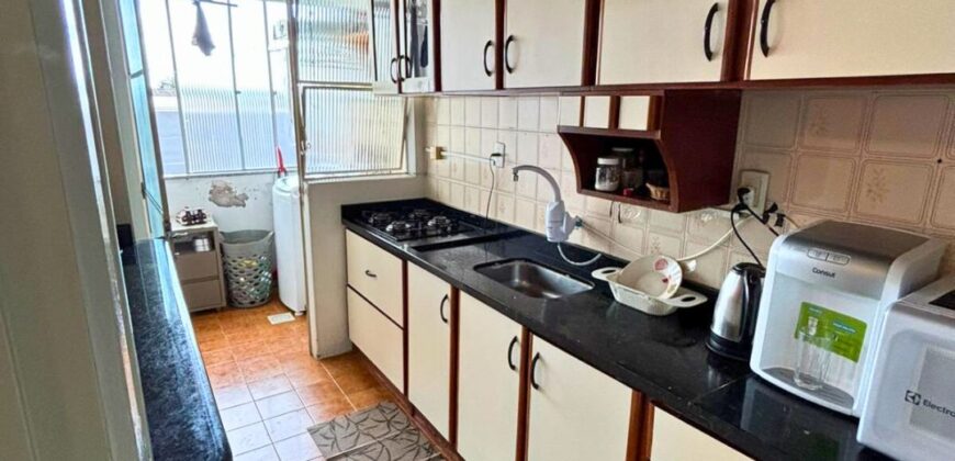 Apartamento no Ed. Monteiro Lobato