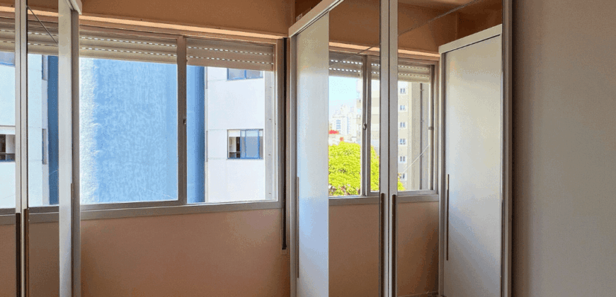 Apartamento no Ed. San Rafael