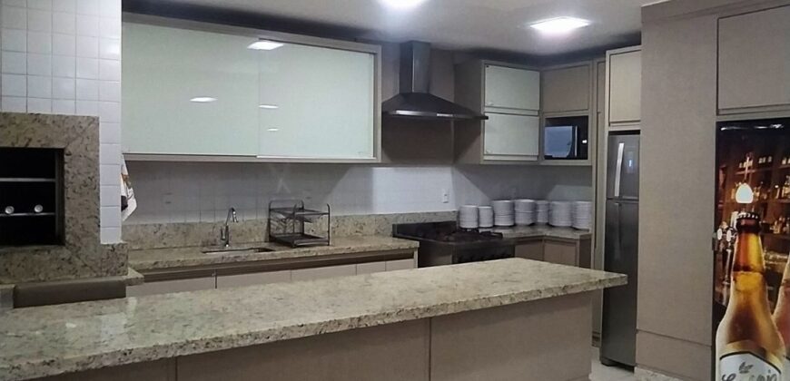 Apartamento no Ed. Felipe Schmidt