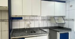 Apartamento no Ed. Santa Marta