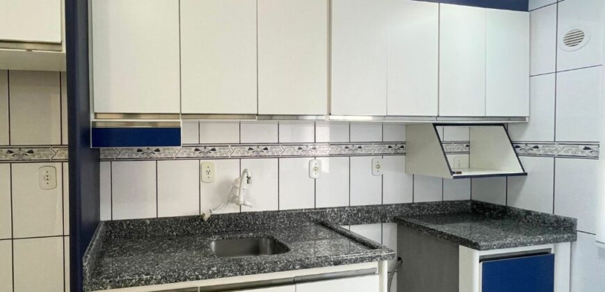Apartamento no Ed. Santa Marta