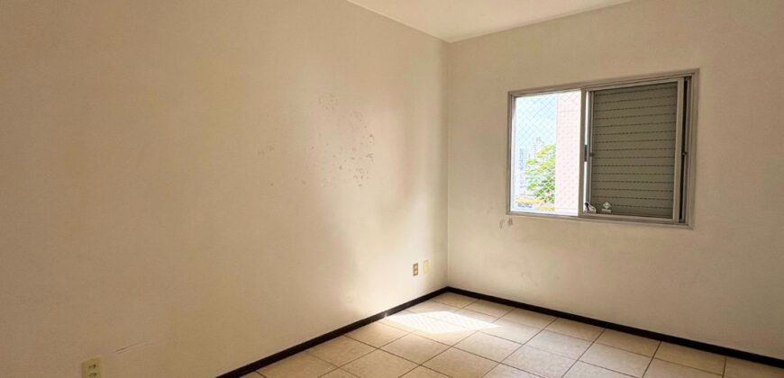 Apartamento no Ed. Cíntia