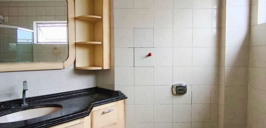 Apartamento no Ed. Versalhes