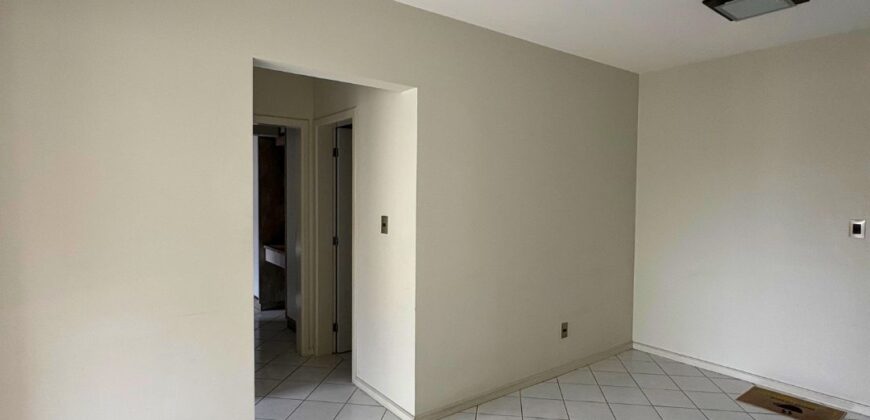 Apartamento no Ed. Joaquim Nabuco