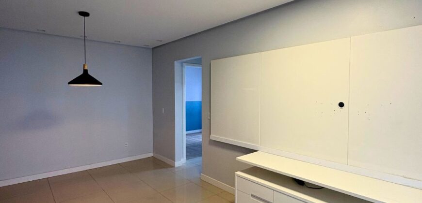 Apartamento no Ed. Serrano