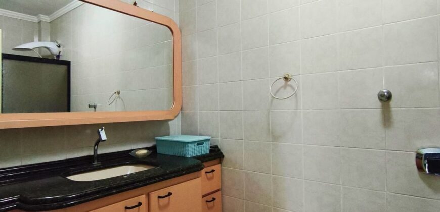 Apartamento no Ed. Versalhes