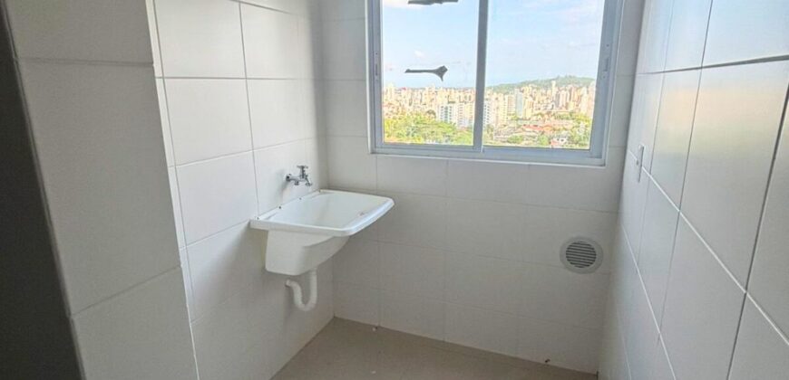 Apartamento no Ed. Mont Blanc