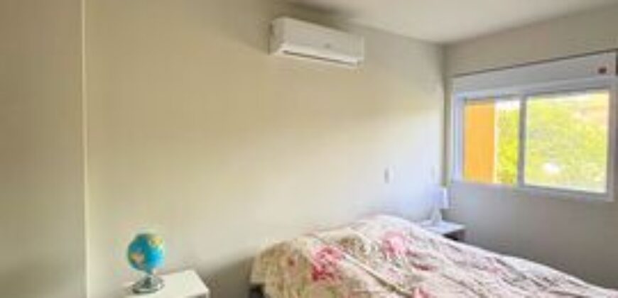 Apartamento no Ed. Lovere