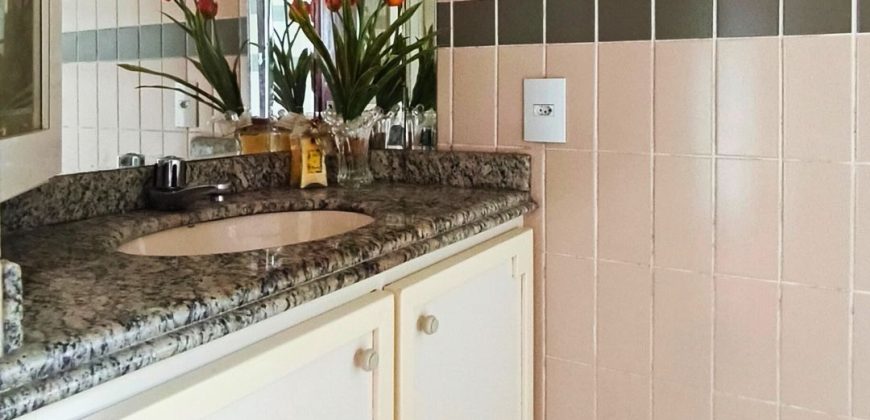Apartamento no Ed. Maria Alice