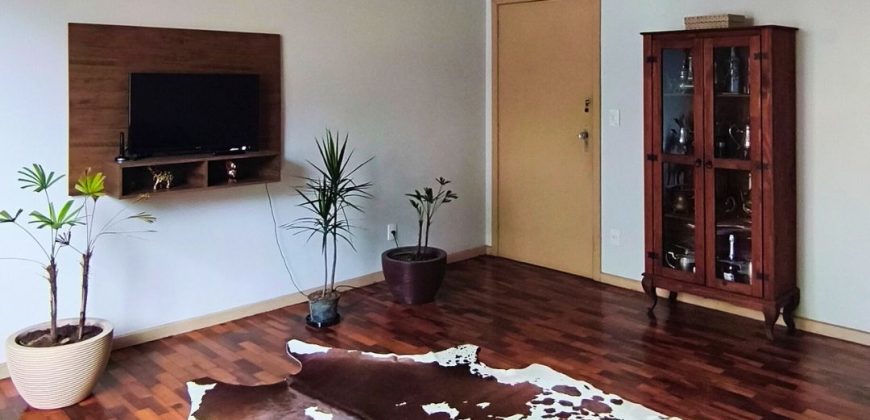 Apartamento no Ed. Portuguesa