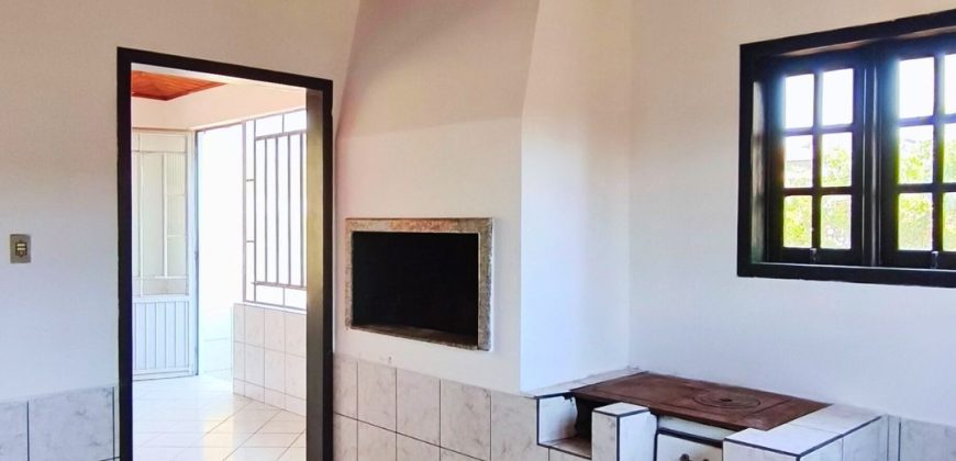 Casa residencial bairro Santa Cruz