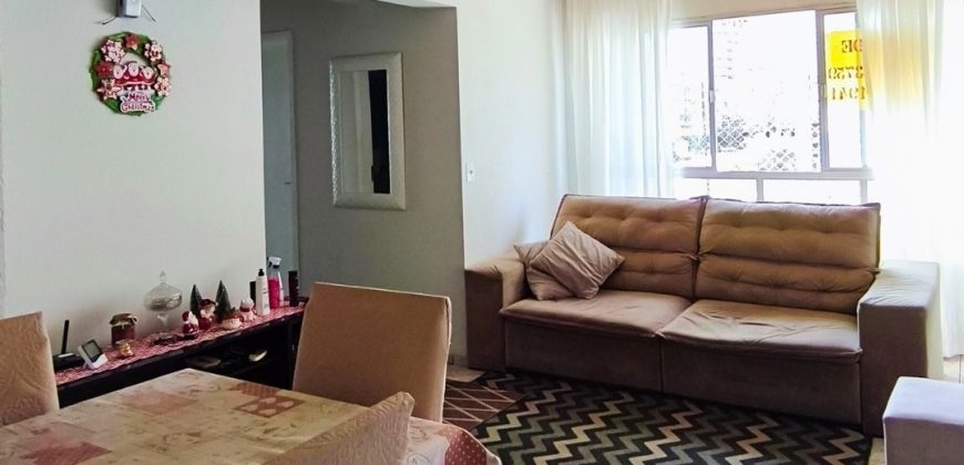 Apartamento no Ed. Puebla