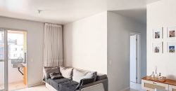 Apartamento semimobiliado