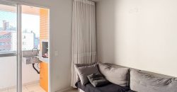 Apartamento semimobiliado