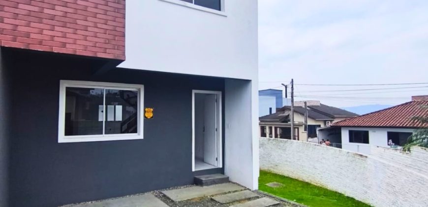 Casa geminada bairro Laranjinha | Criciúma